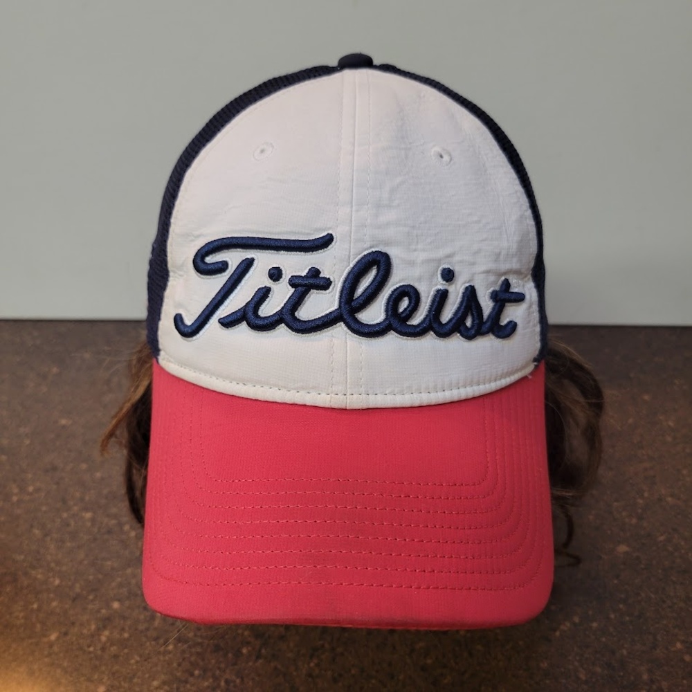Titleist Hat Cap Strap Back Mens Trucker Mesh USA Flag Patriotic Golf